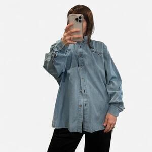 Vintage 90’s Denim Button Up Shirt